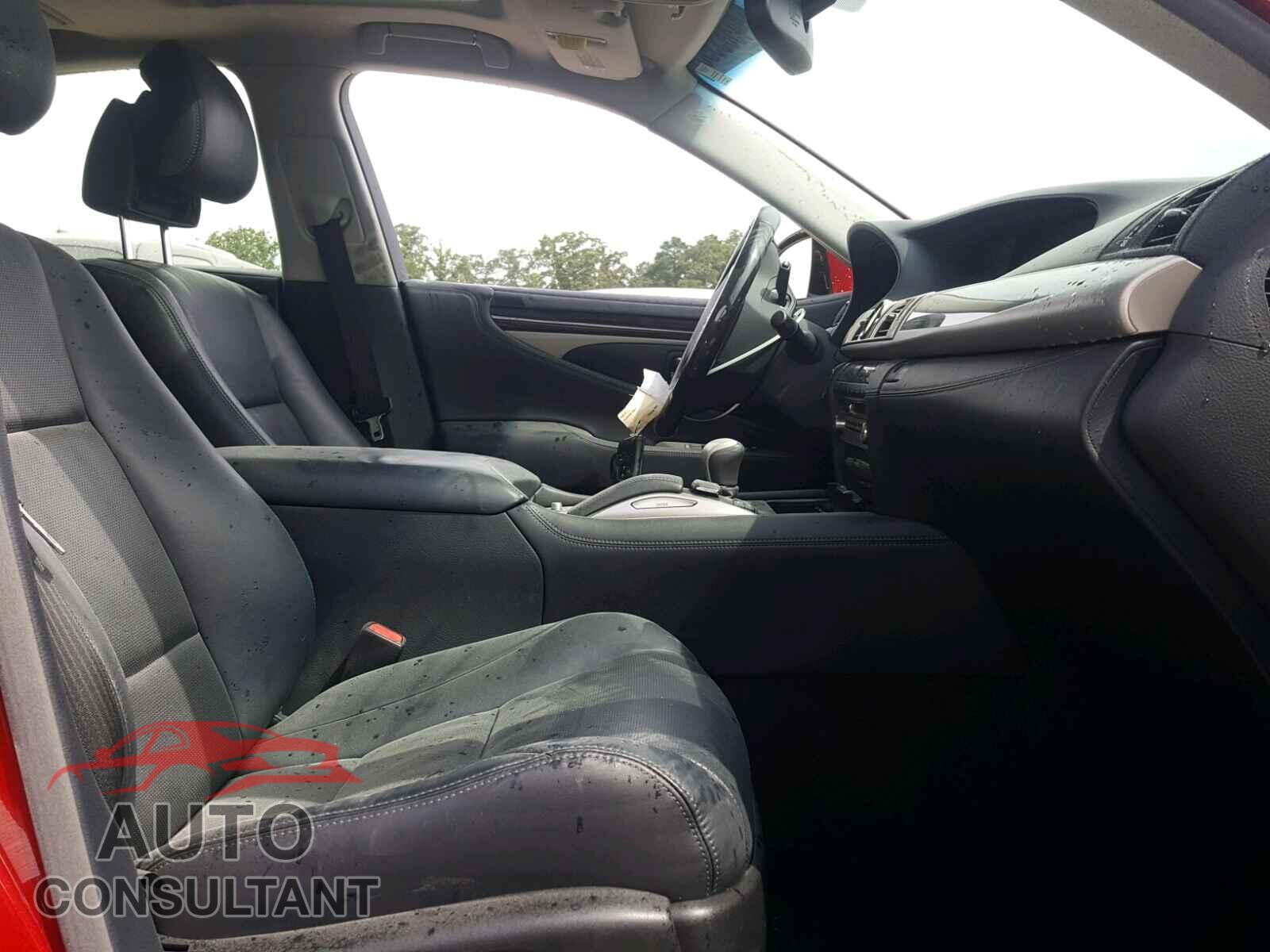 LEXUS LS460 2016 - JTHBL5EF8G5139458
