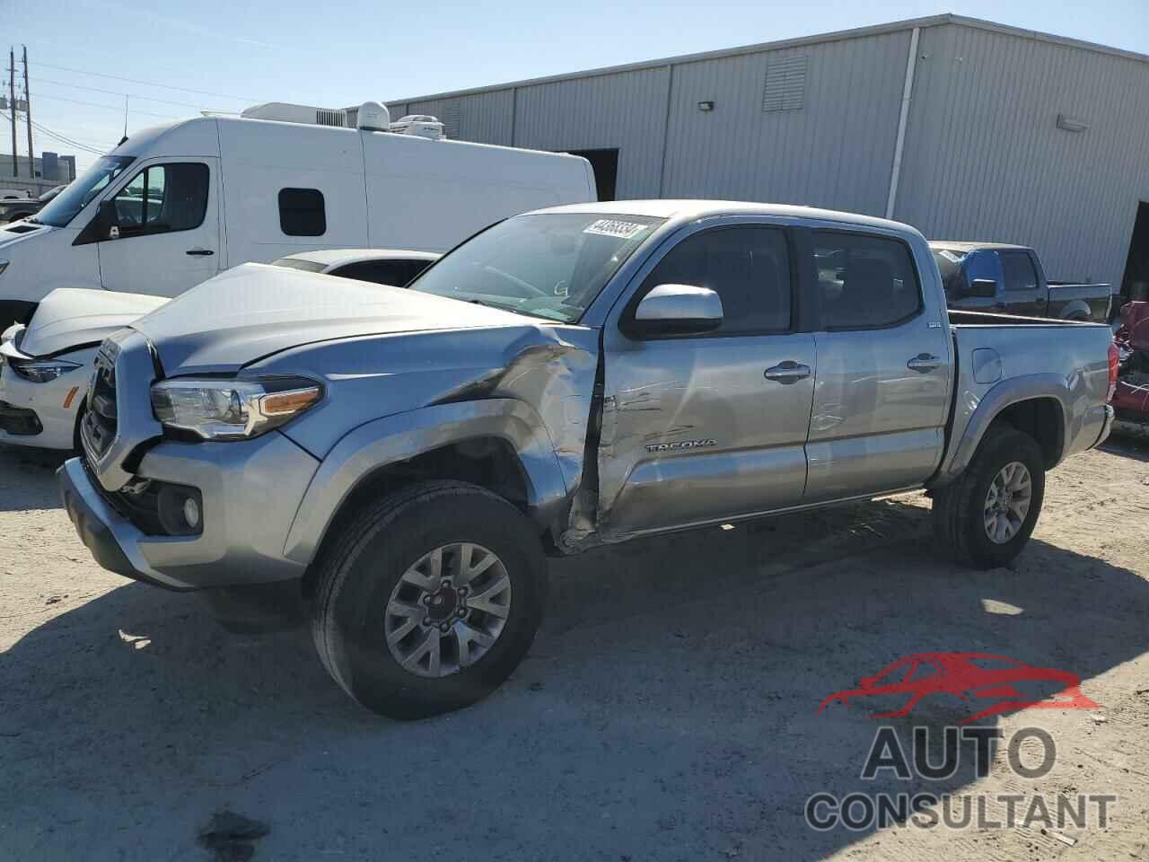 TOYOTA TACOMA 2017 - 5TFAZ5CN2HX038363