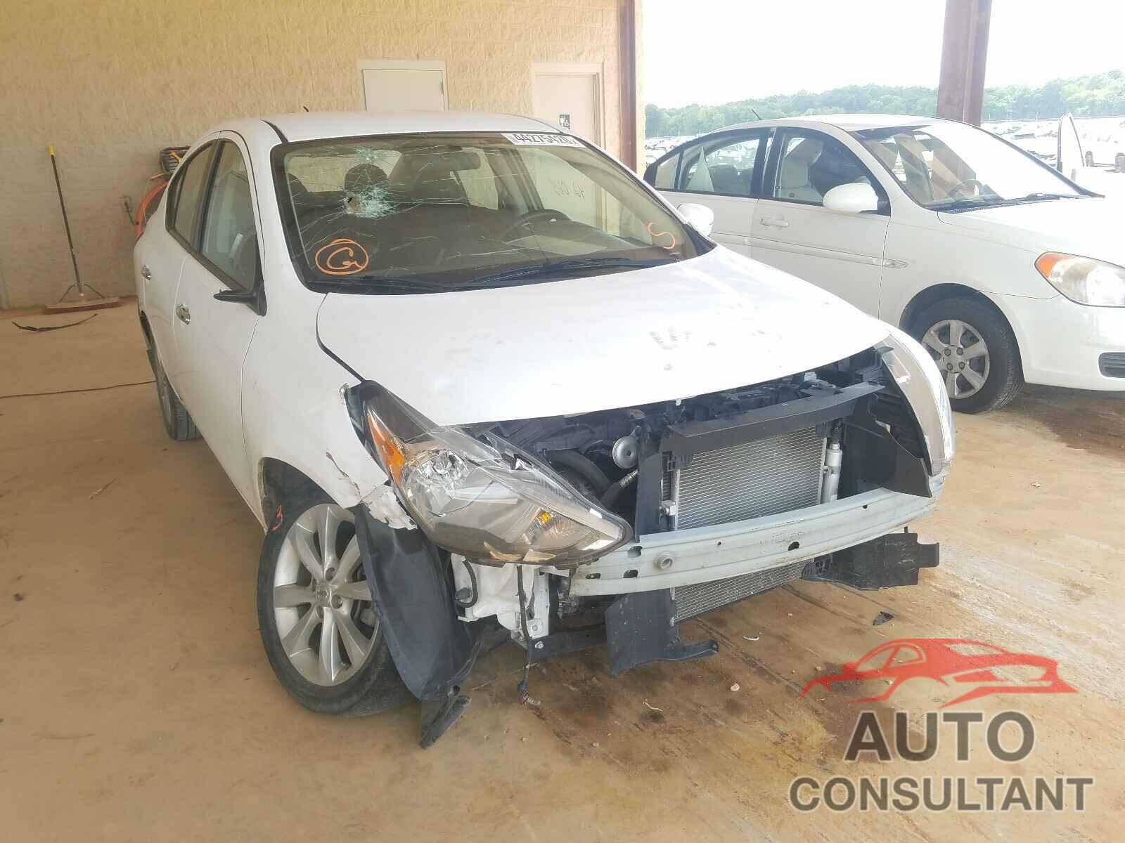 NISSAN VERSA 2017 - 3N1CN7AP6HL821785