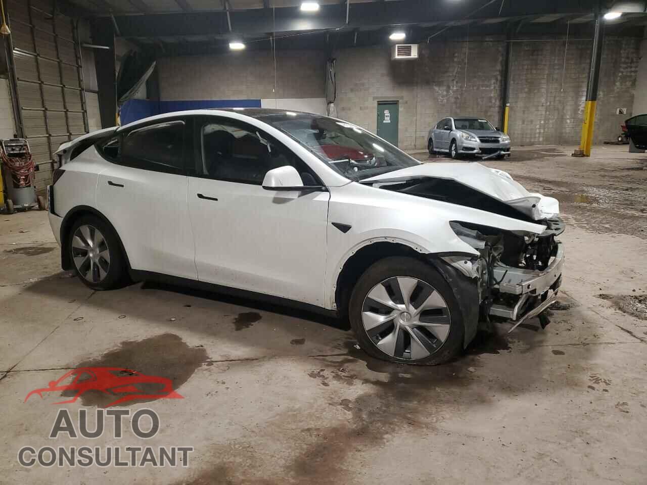 TESLA MODEL Y 2023 - 7SAYGDEE7PF699992