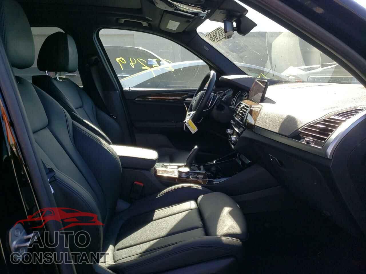 BMW X3 2018 - 5UXTR9C54JLD66107
