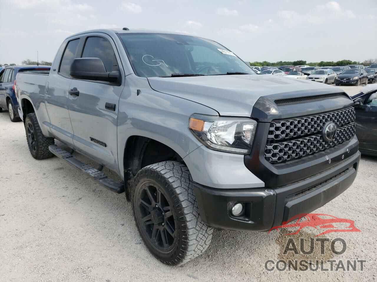 TOYOTA TUNDRA 2019 - 5TFUW5F11KX799925