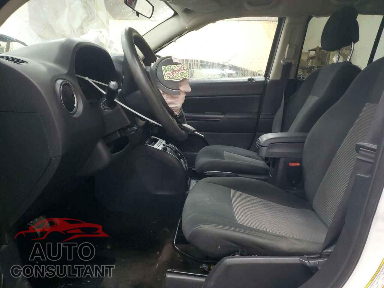 JEEP COMPASS 2015 - 1C4NJDBB9FD332108