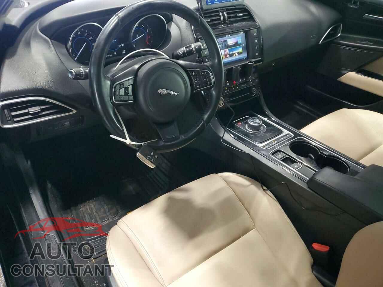 JAGUAR XE 2017 - SAJAJ4BV4HA960575