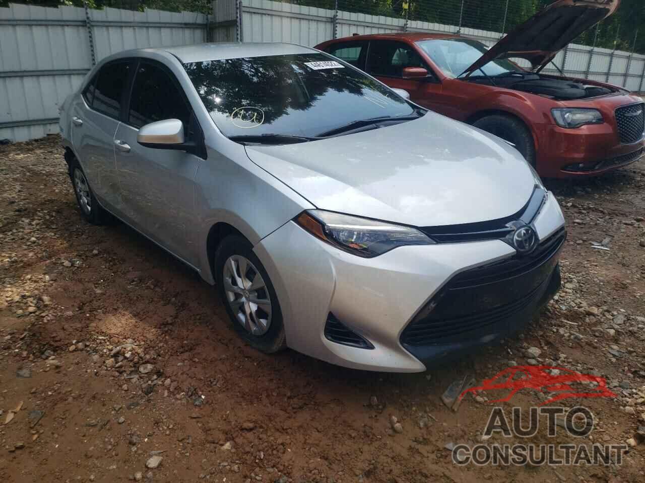 TOYOTA COROLLA 2018 - 5YFBURHE5JP765357