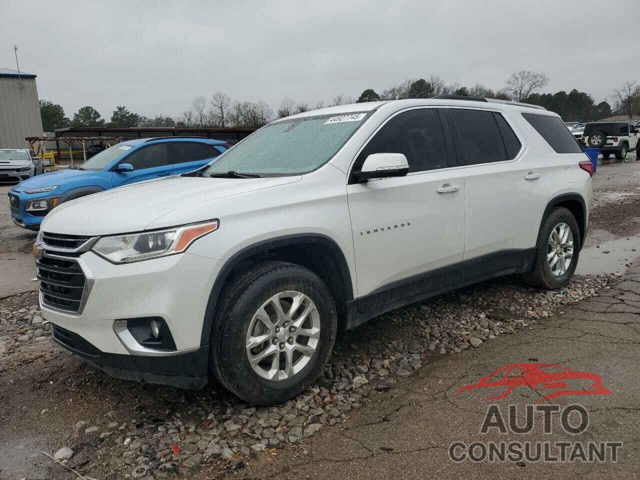 CHEVROLET TRAVERSE 2018 - 1GNERGKW6JJ241957