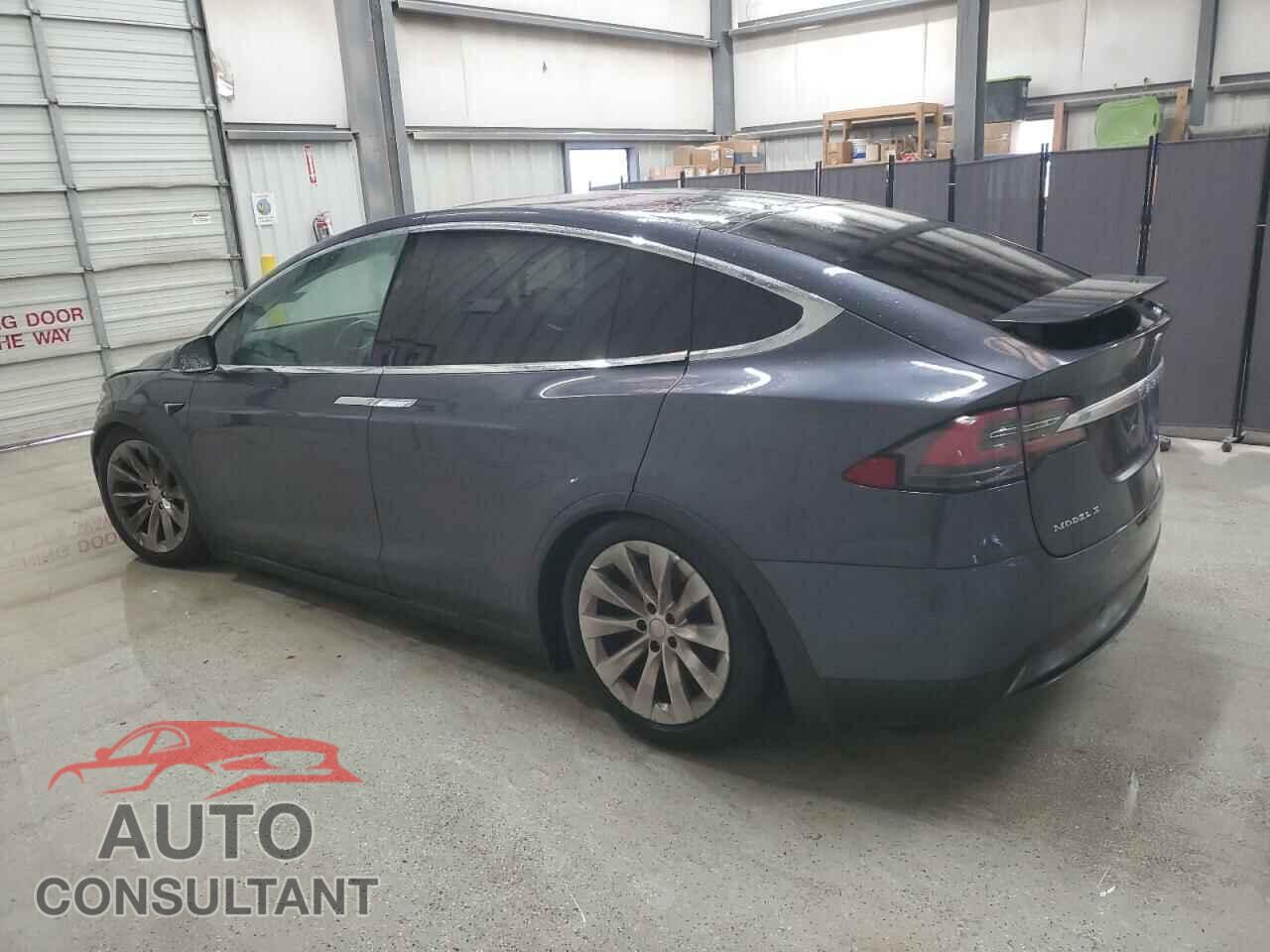 TESLA MODEL X 2017 - 5YJXCDE29HF035544