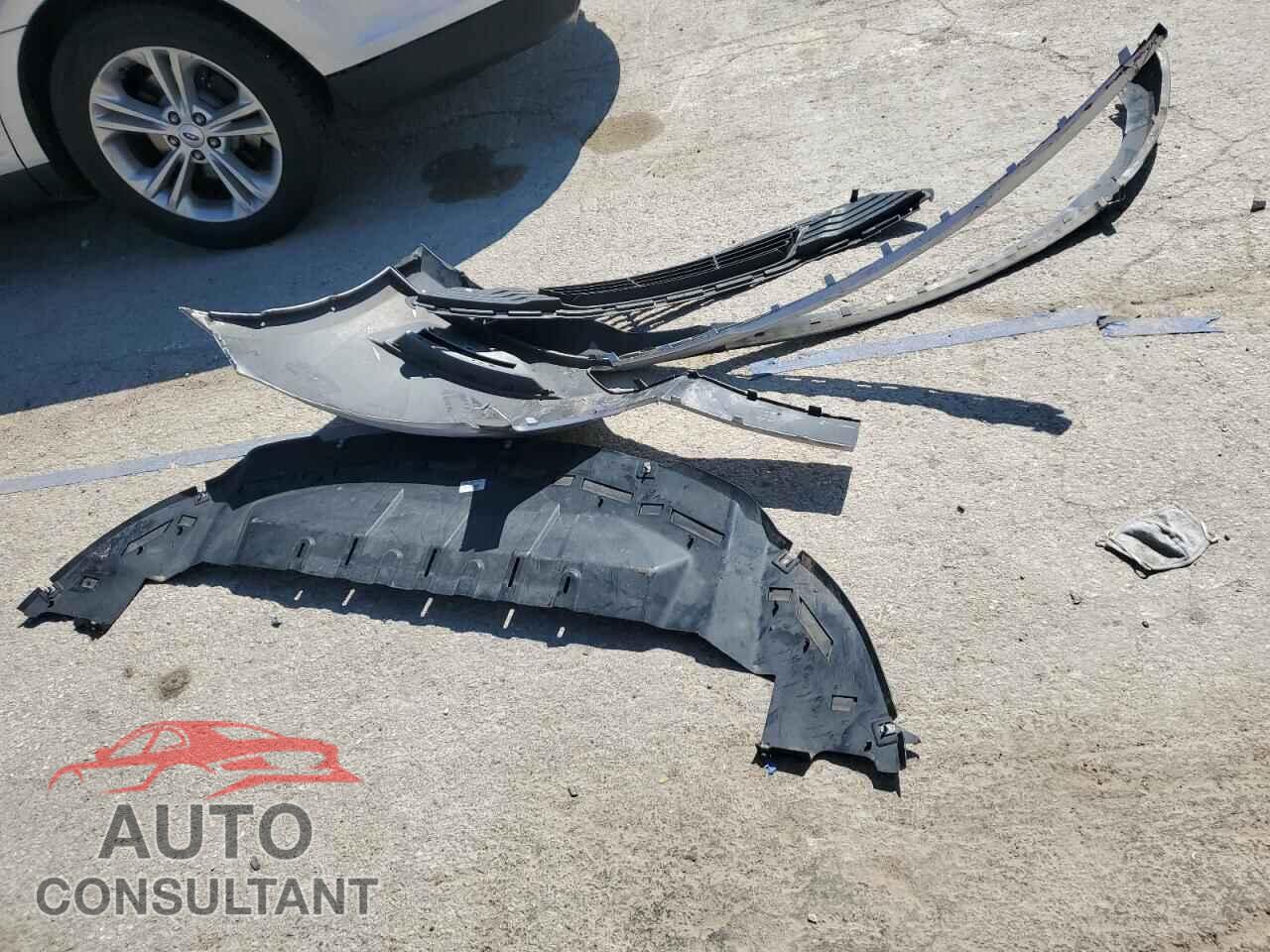 FORD TAURUS 2017 - 1FAHP2D82HG139016