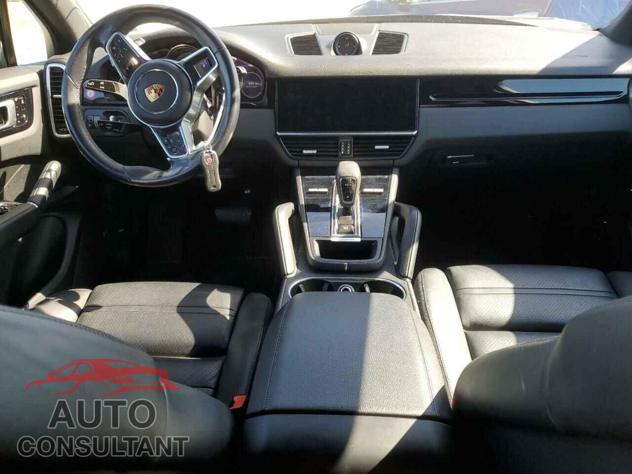 PORSCHE CAYENNE 2019 - WP1AA2AY8KDA10593