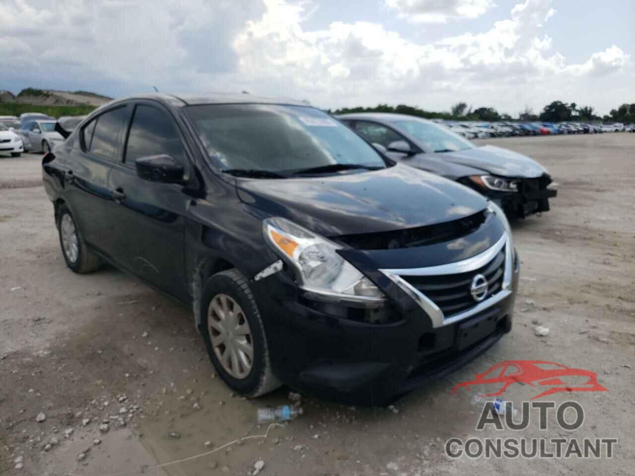 NISSAN VERSA 2017 - 3N1CN7AP5HL824788