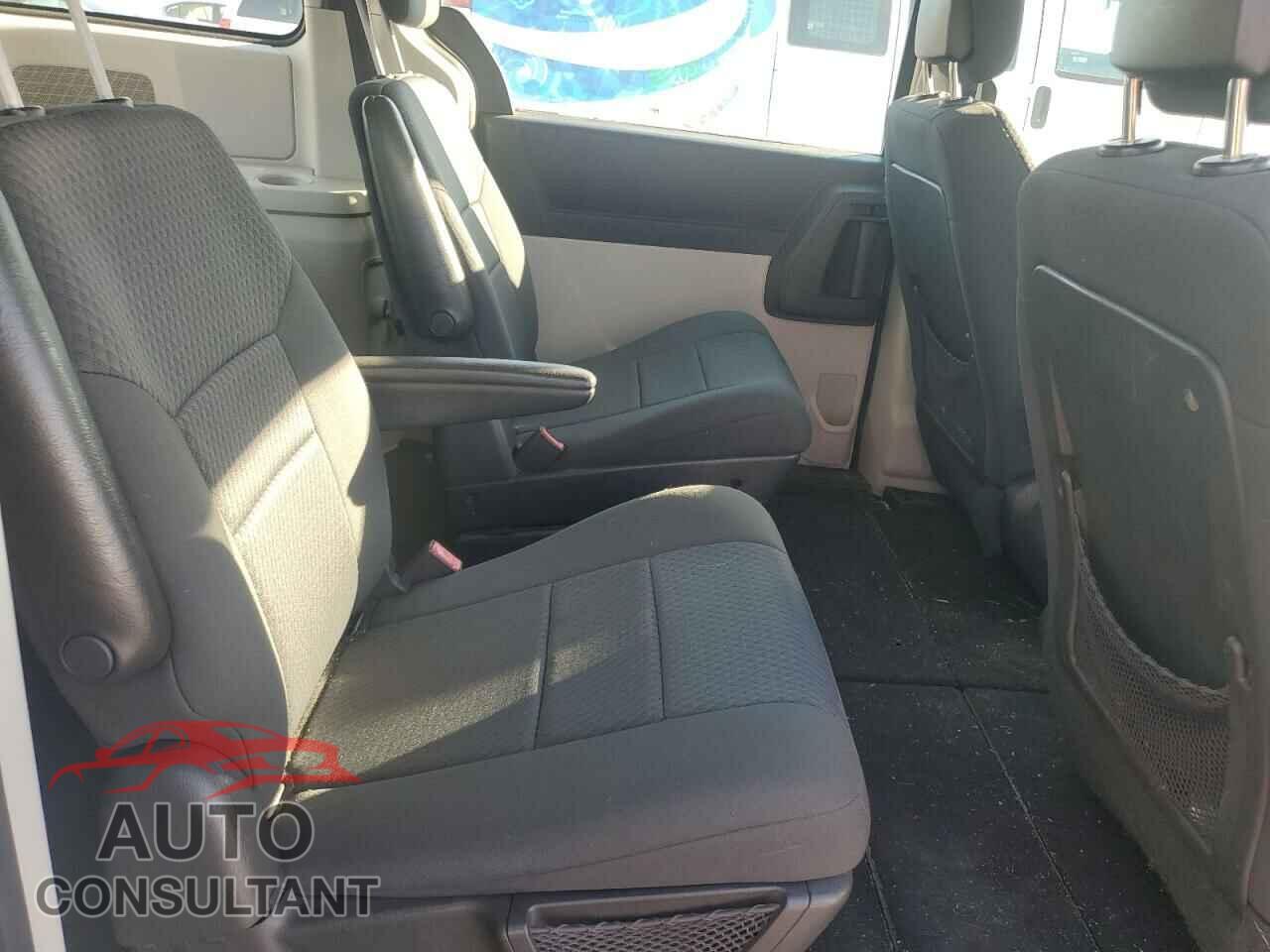 DODGE CARAVAN 2010 - 2D4RN4DE5AR333942