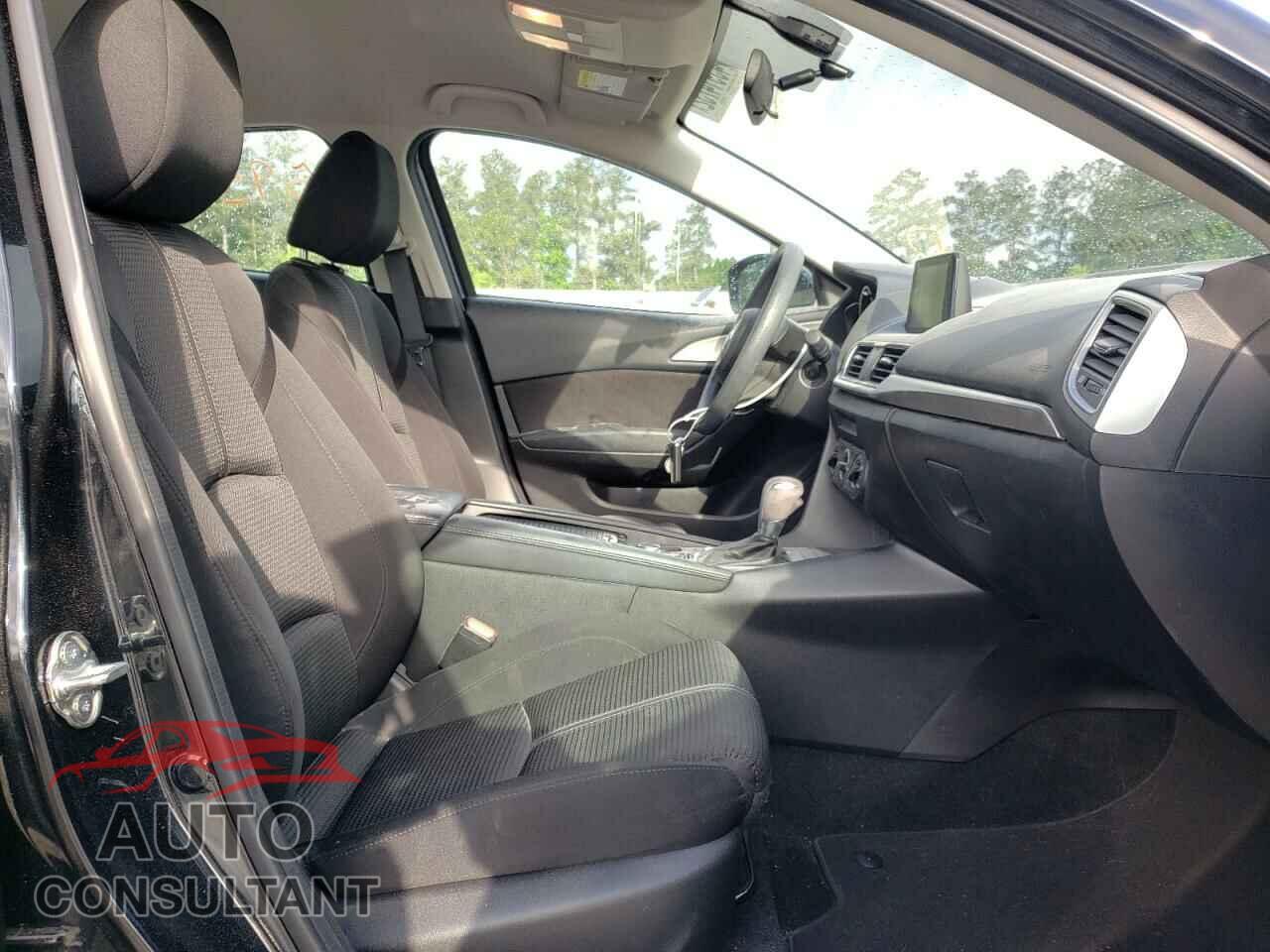 MAZDA 3 2017 - 3MZBN1U79HM108775