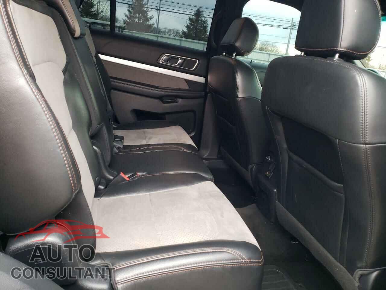 FORD EXPLORER 2017 - 1FM5K8D85HGA83650