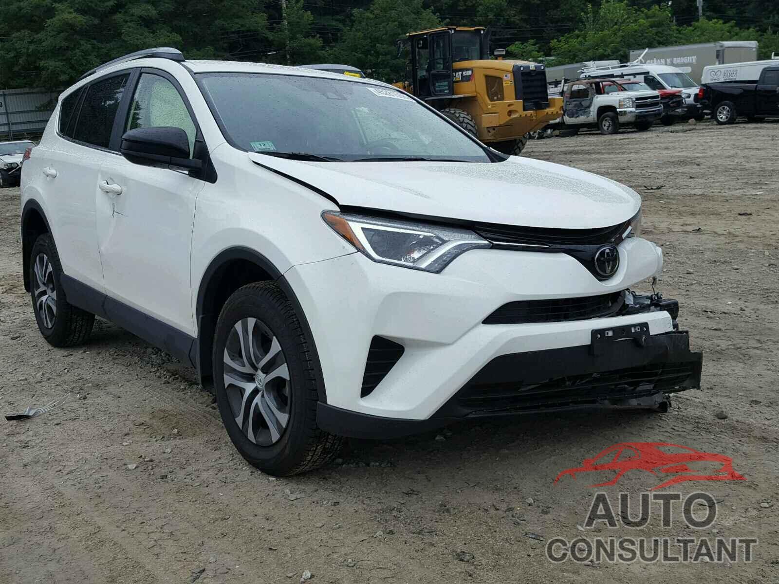 TOYOTA RAV4 LE 2018 - JTMBFREV0JJ724282
