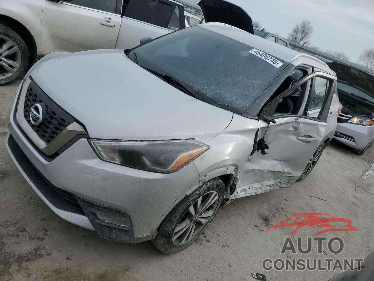 NISSAN KICKS 2019 - 3N1CP5CU1KL496116