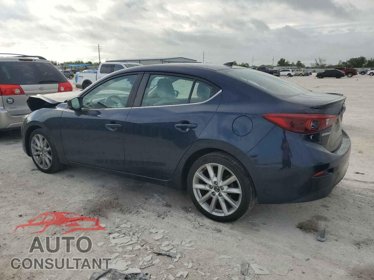 MAZDA 3 2017 - 3MZBN1W32HM141742