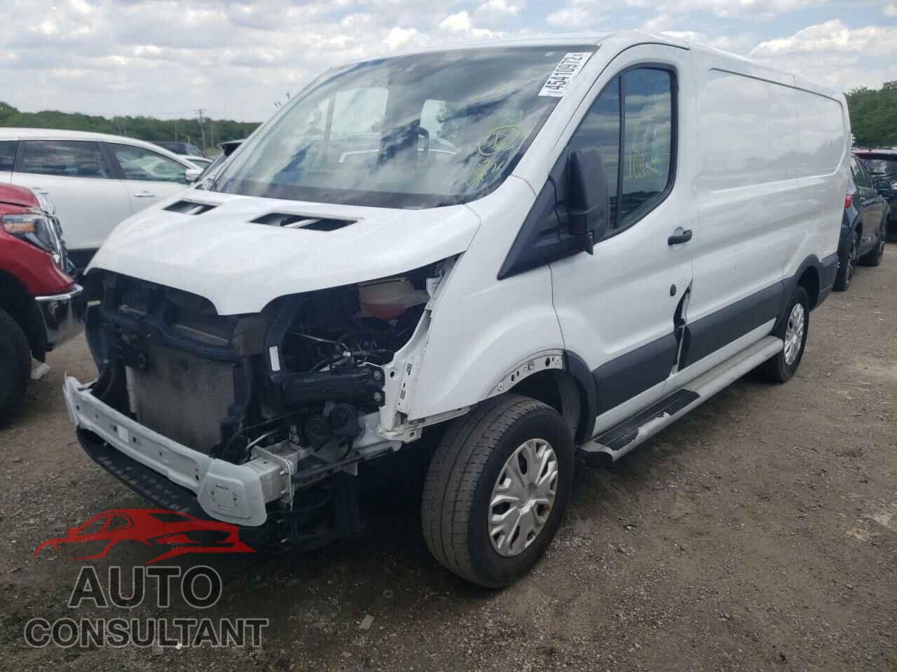 FORD TRANSIT 2017 - 1FTYR1ZM4HKA74655