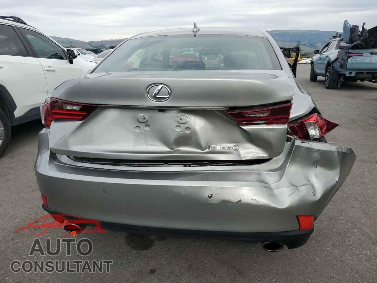 LEXUS IS 2014 - JTHBF1D29E5013850