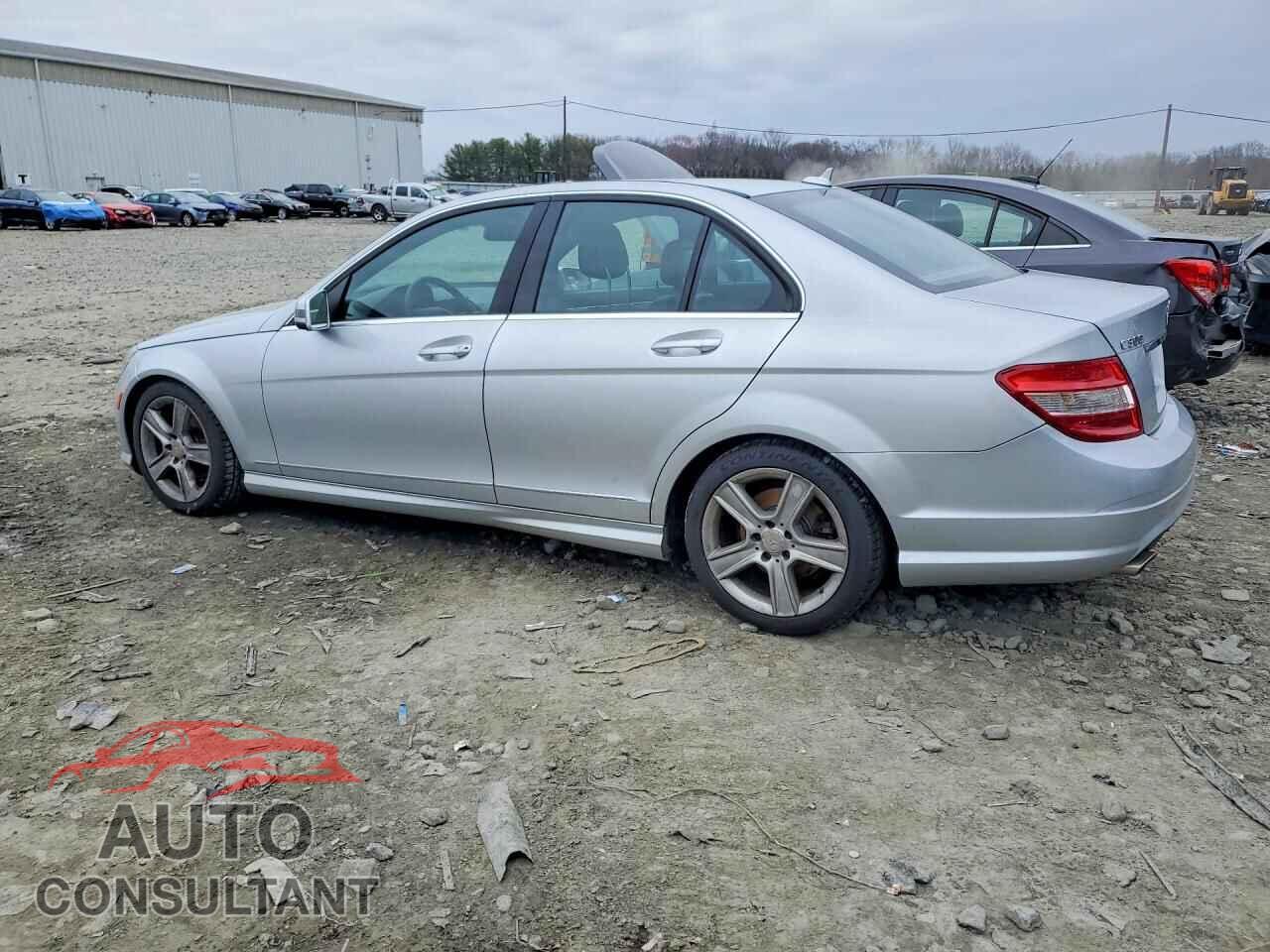 MERCEDES-BENZ C-CLASS 2011 - WDDGF8BB1BR174948