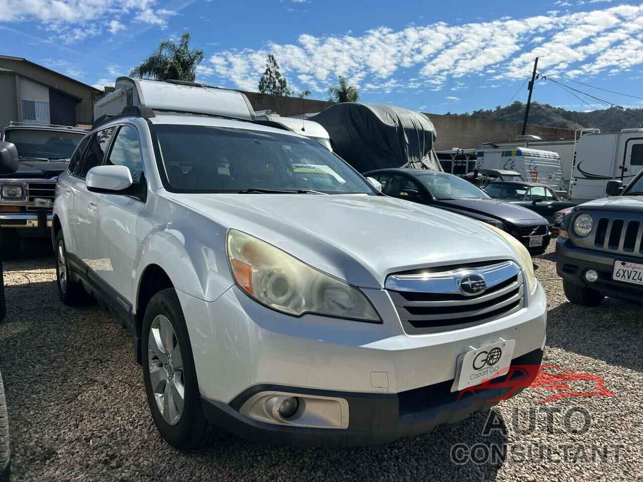 SUBARU OUTBACK 2011 - 4S4BRBCC8B3319787