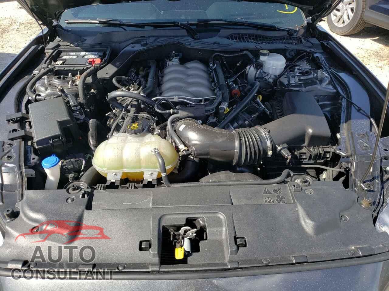 FORD MUSTANG 2020 - 1FA6P8CF5L5129370