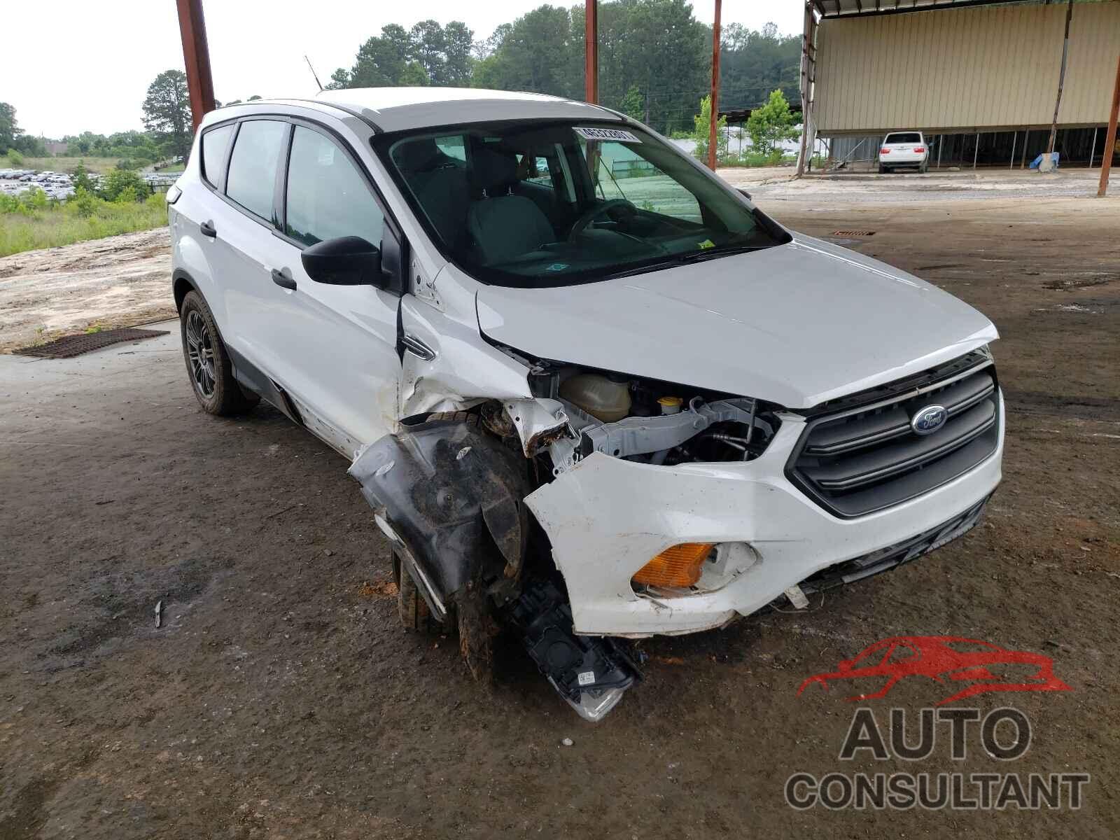 FORD ESCAPE 2017 - 1FMCU0F7XHUB56262