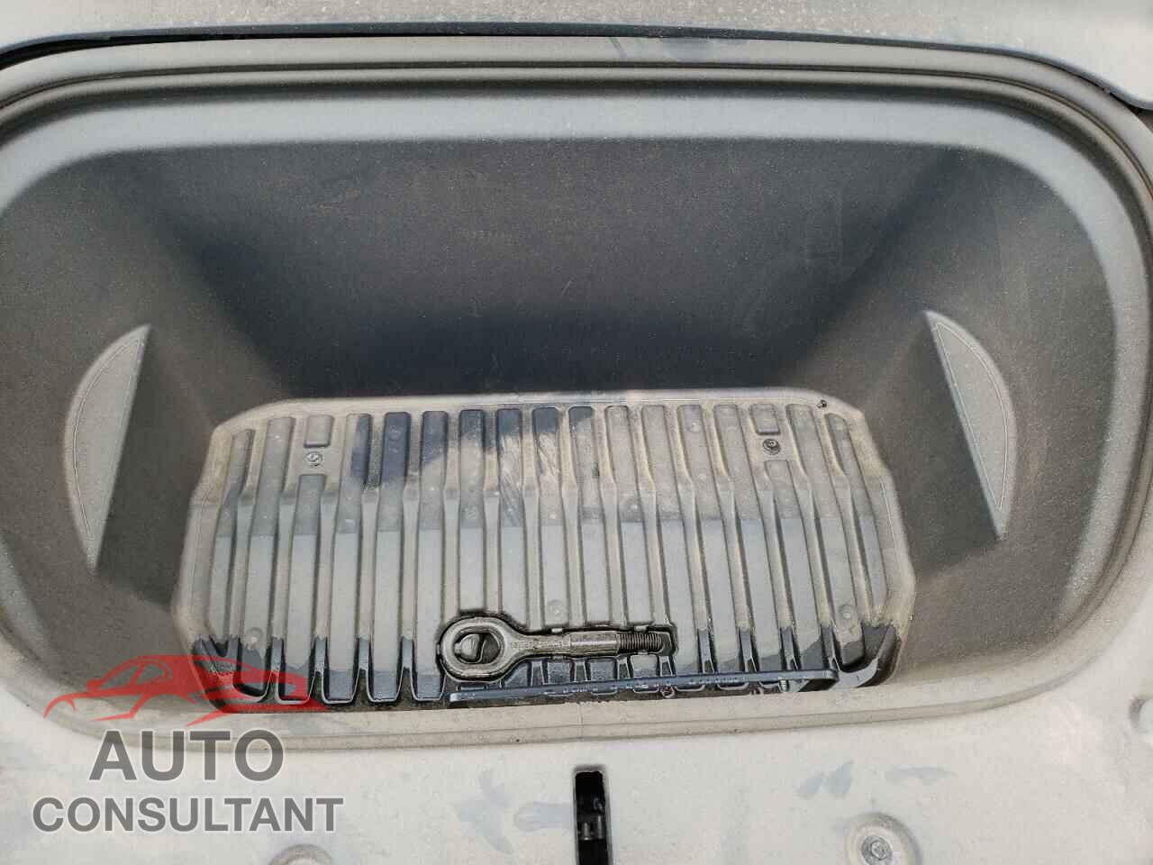 TESLA MODEL Y 2022 - 7SAYGDEF4NF354621