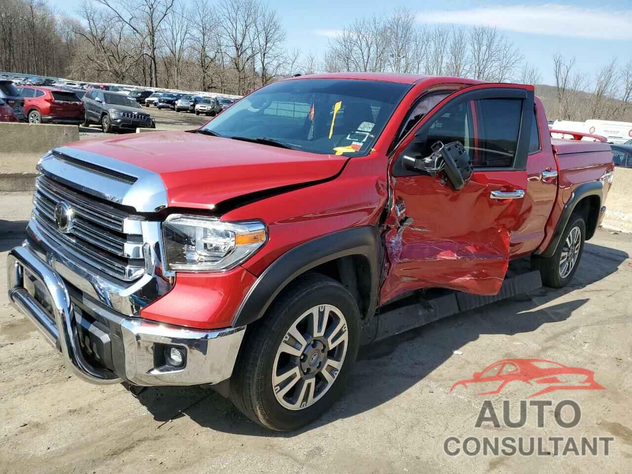 TOYOTA TUNDRA 2019 - 5TFAY5F10KX840803