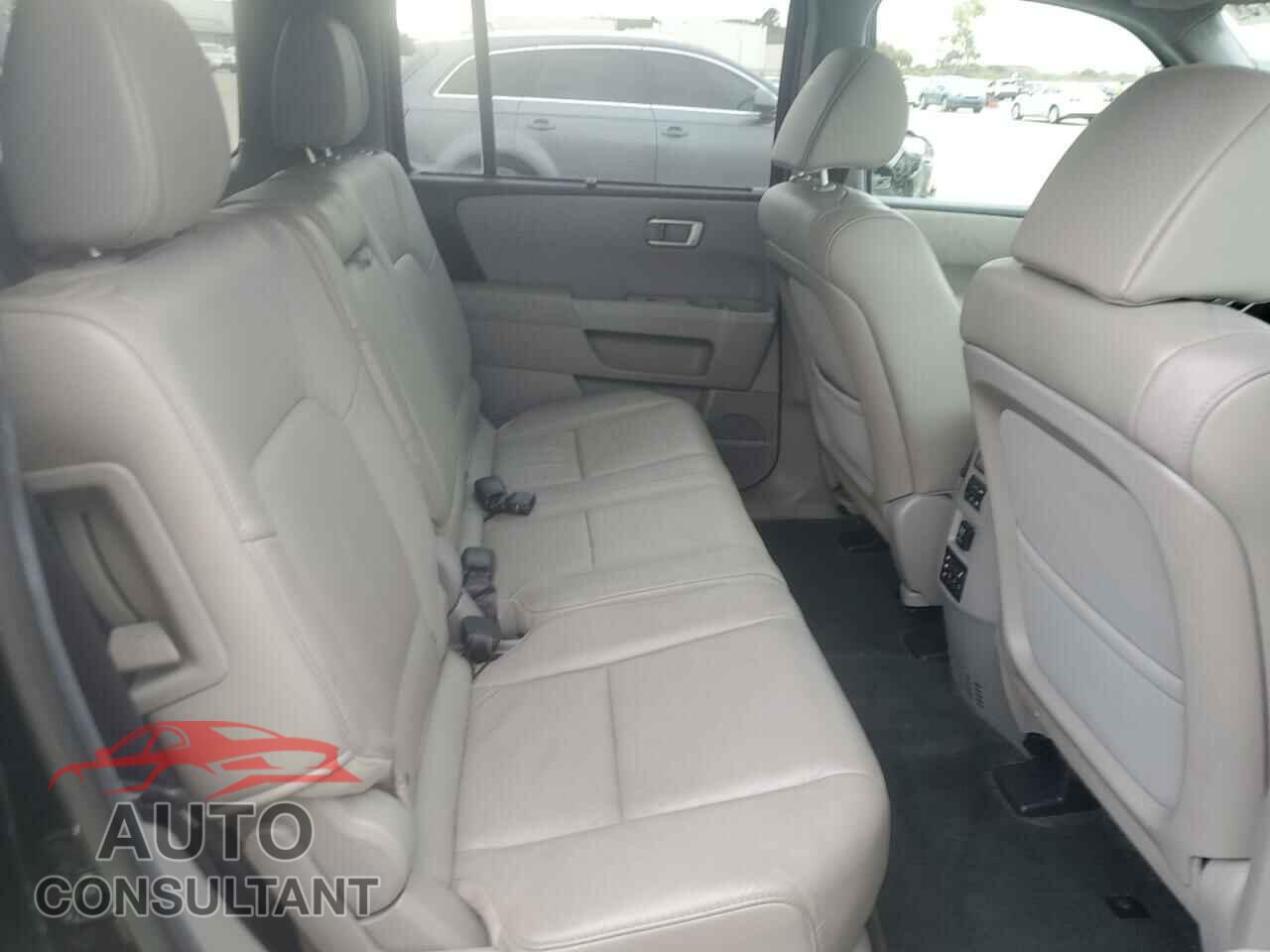 HONDA PILOT 2014 - 5FNYF4H96EB018703