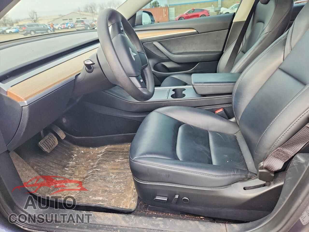 TESLA MODEL 3 2023 - 5YJ3E1EA9PF679896