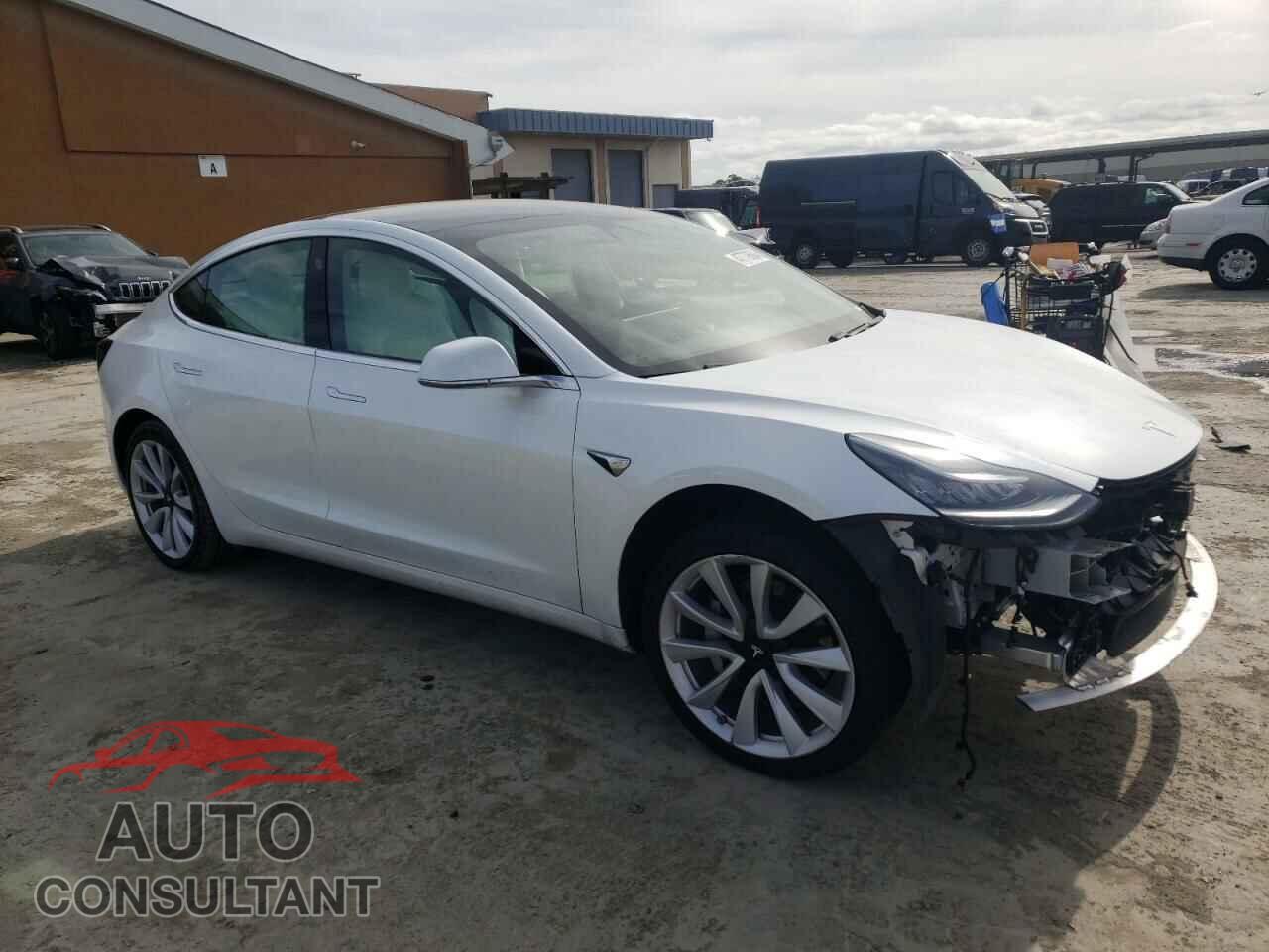 TESLA MODEL 3 2020 - 5YJ3E1EA8LF615925