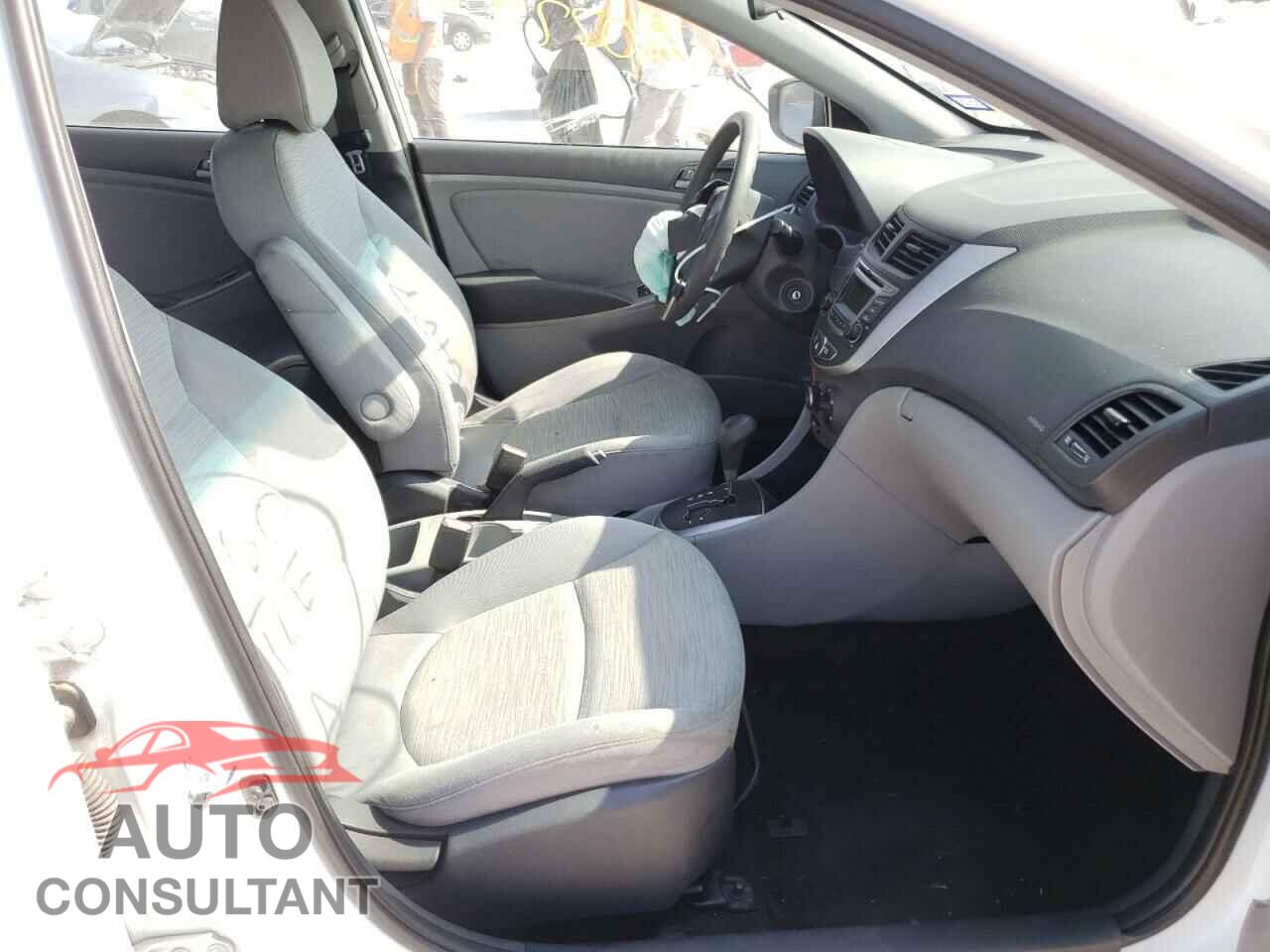 HYUNDAI ACCENT 2017 - KMHCT4AE7HU230107