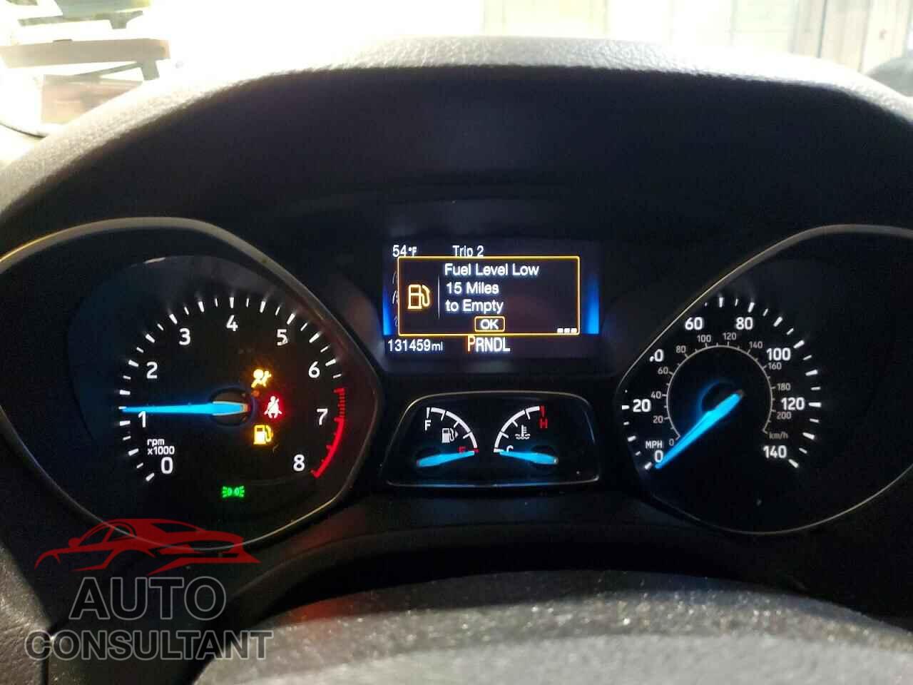 FORD FOCUS 2017 - 1FADP3F20HL285564