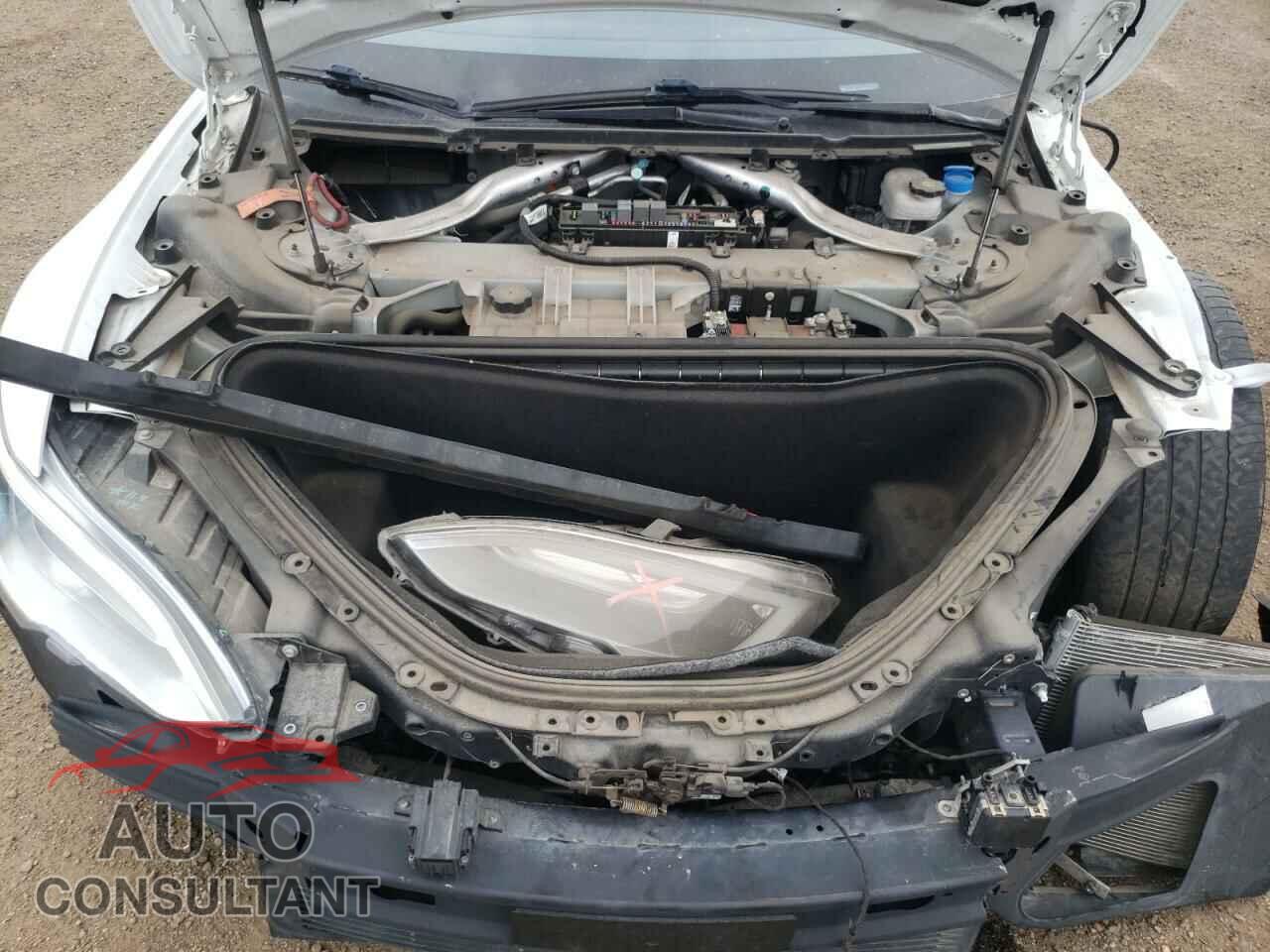 TESLA MODEL S 2016 - 5YJSA1E11GF164074