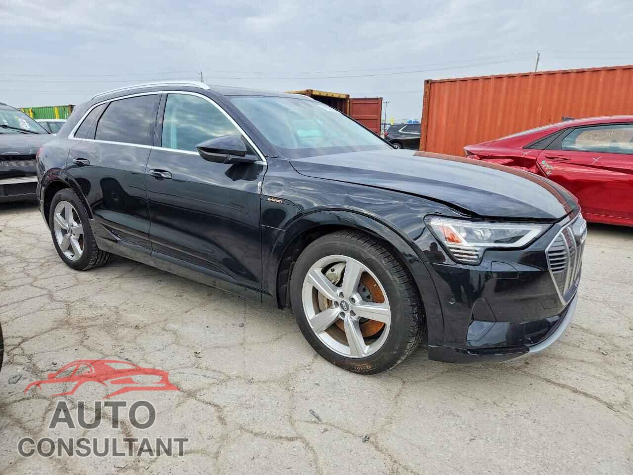 AUDI E-TRON 2019 - WA1LAAGE5KB024698