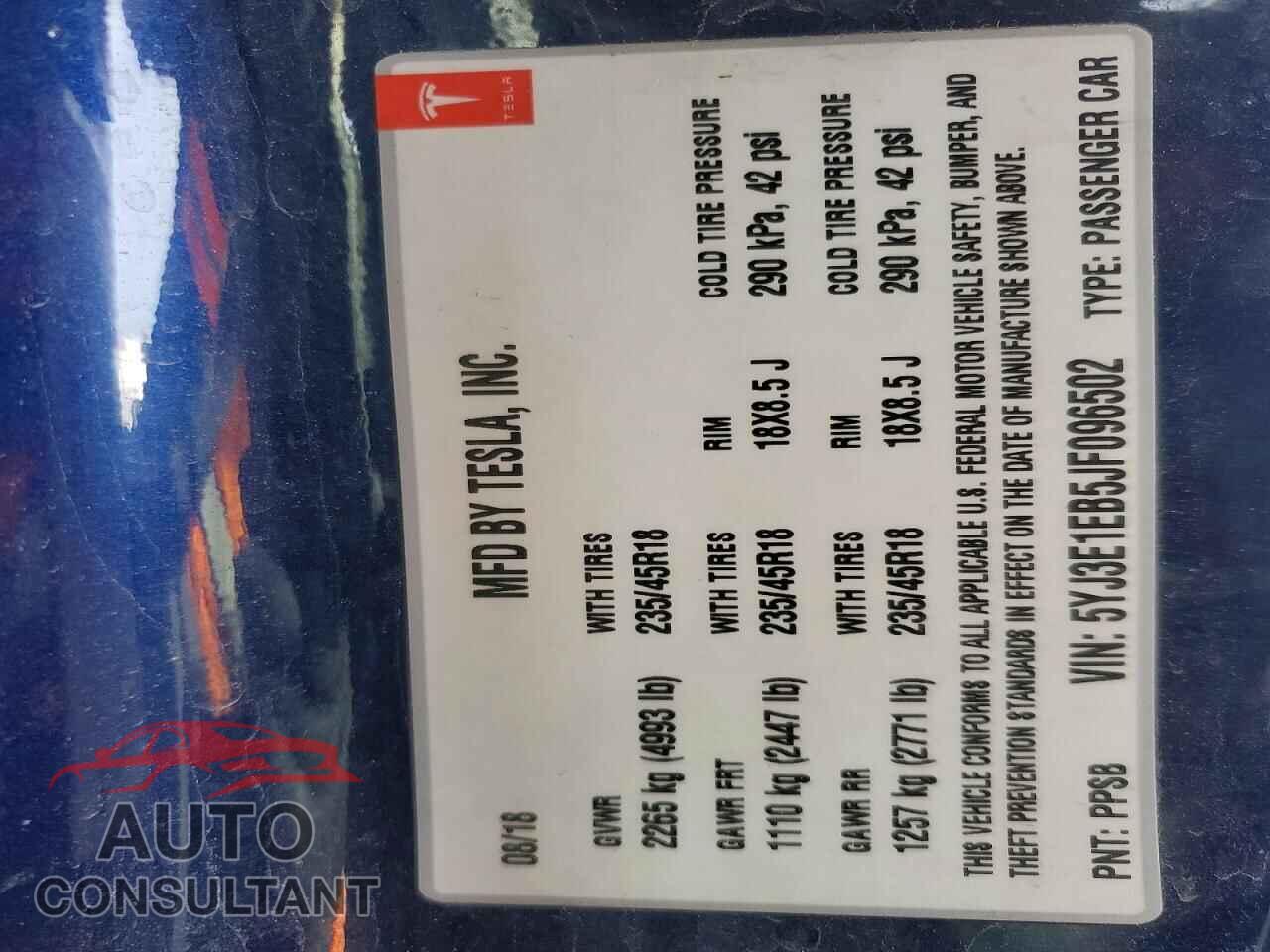 TESLA MODEL 3 2018 - 5YJ3E1EB5JF096502
