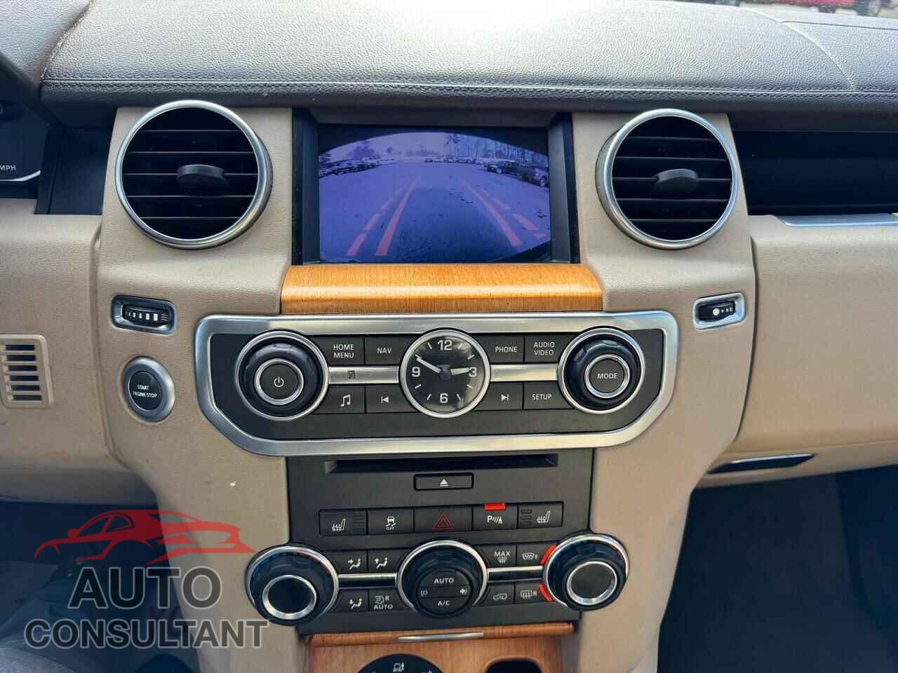 LAND ROVER LR4 2012 - SALAG2D43CA633771