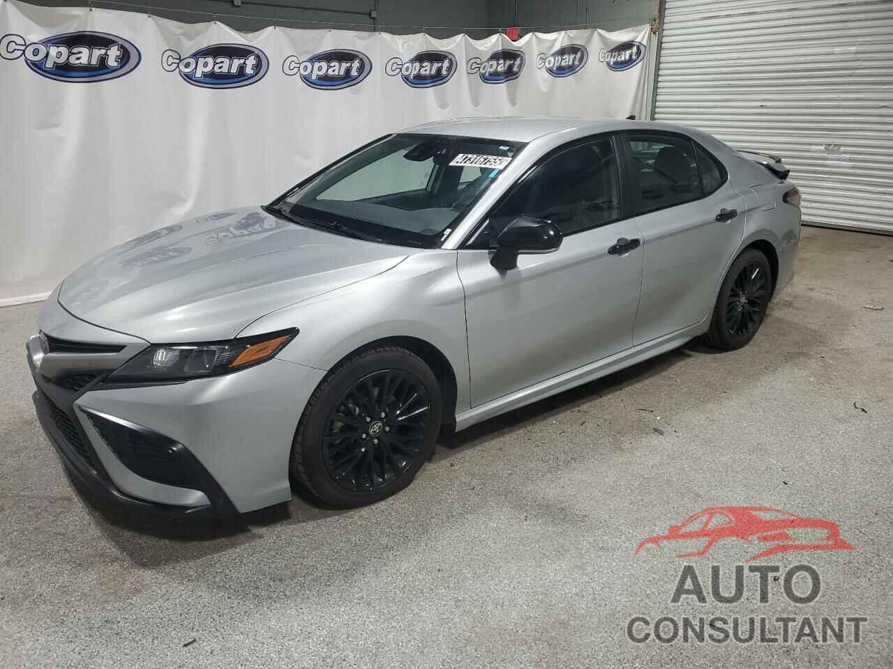 TOYOTA CAMRY 2022 - 4T1G11AK9NU036072