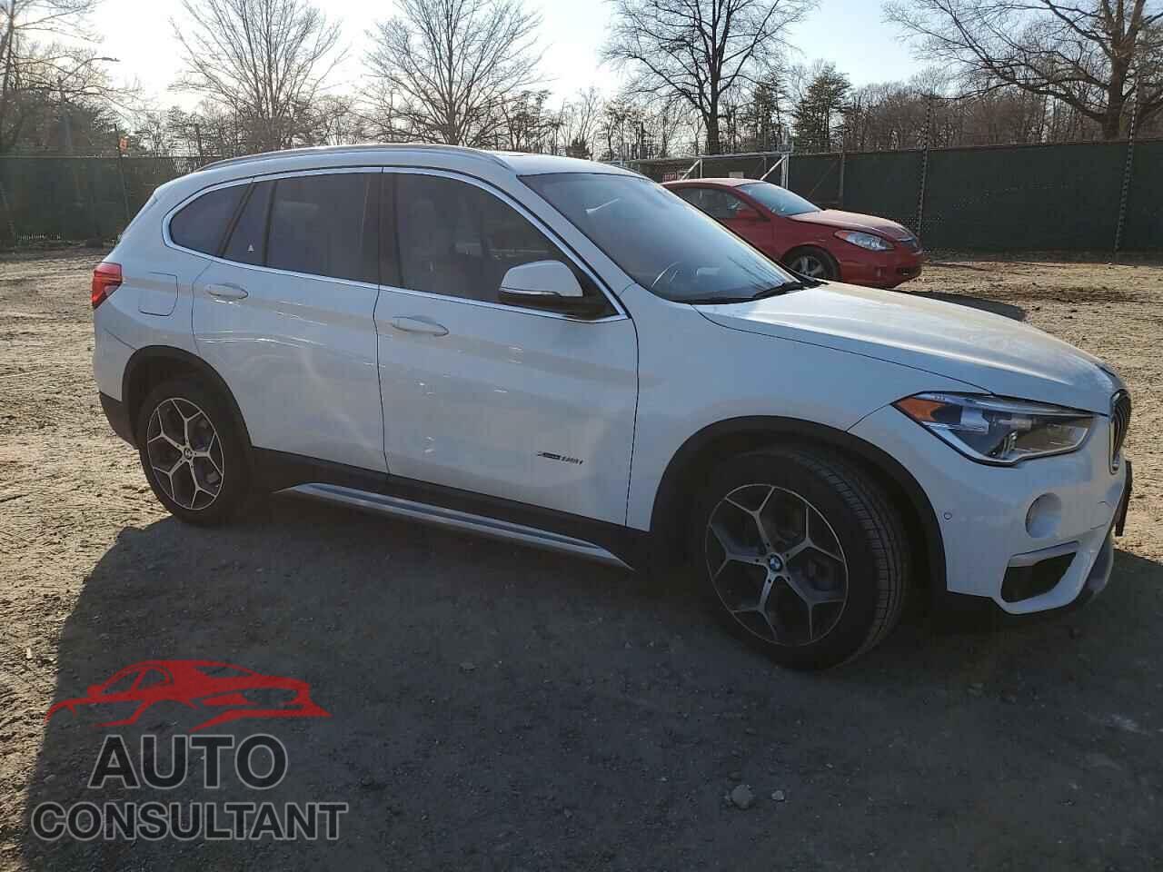 BMW X1 2017 - WBXHT3C32H5F77716