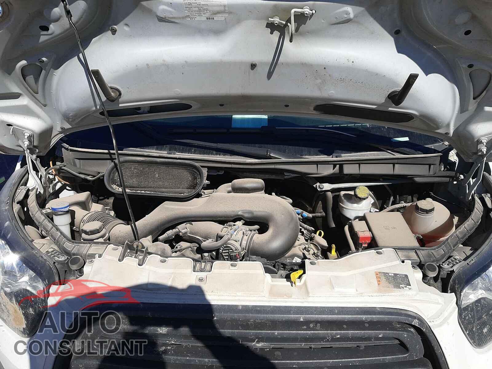 FORD TRANSIT CO 2017 - 1FTYR2XM1HKB04431