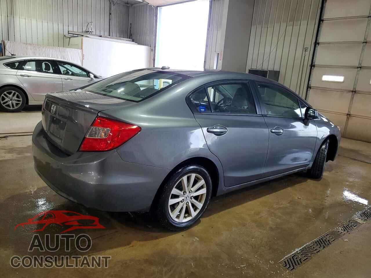 HONDA CIVIC 2012 - 2HGFB2F90CH529875