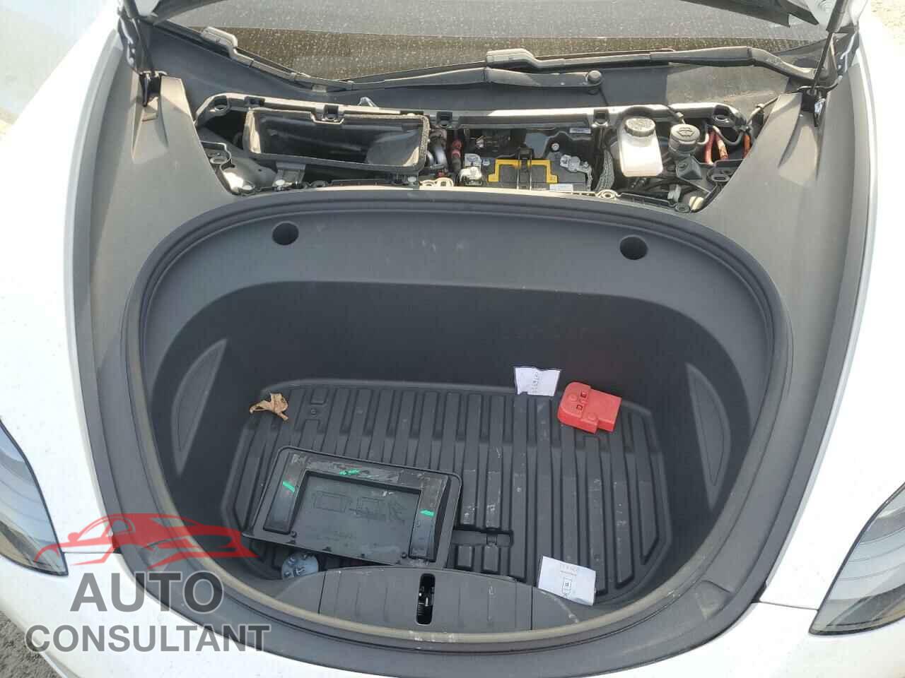 TESLA MODEL 3 2021 - 5YJ3E1EA9MF961676