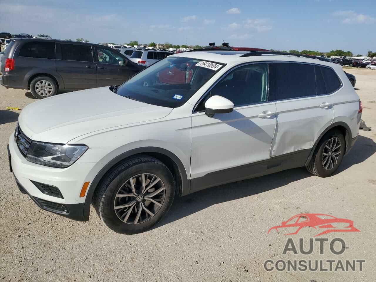 VOLKSWAGEN TIGUAN 2019 - 3VV3B7AX5KM139392