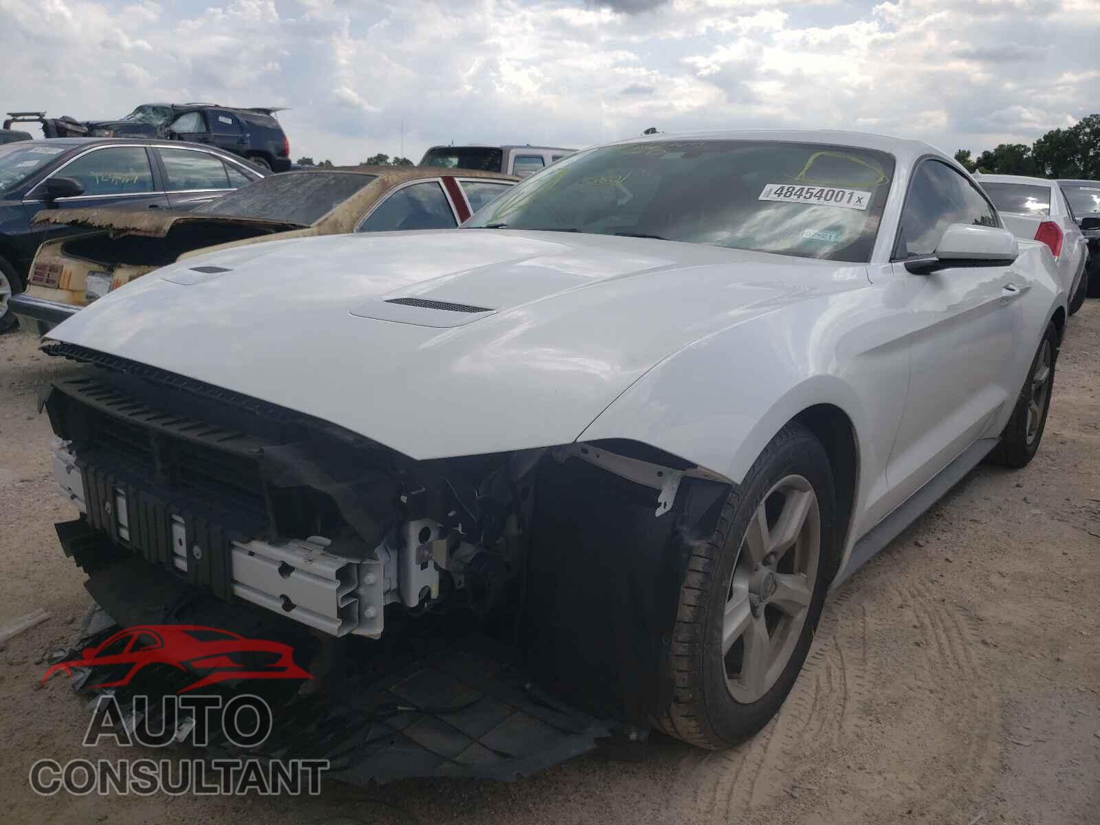 FORD MUSTANG 2018 - 1FA6P8TH8J5118913