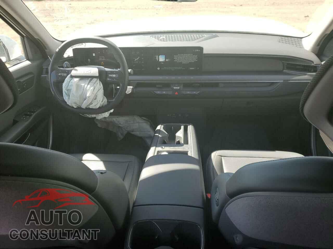 KIA EV9 LIGHT 2024 - KNDAB5S14R6019159