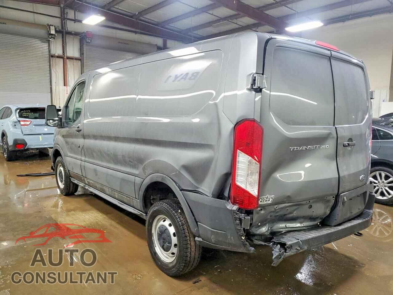FORD TRANSIT 2024 - 1FTBR1Y85RKA01029