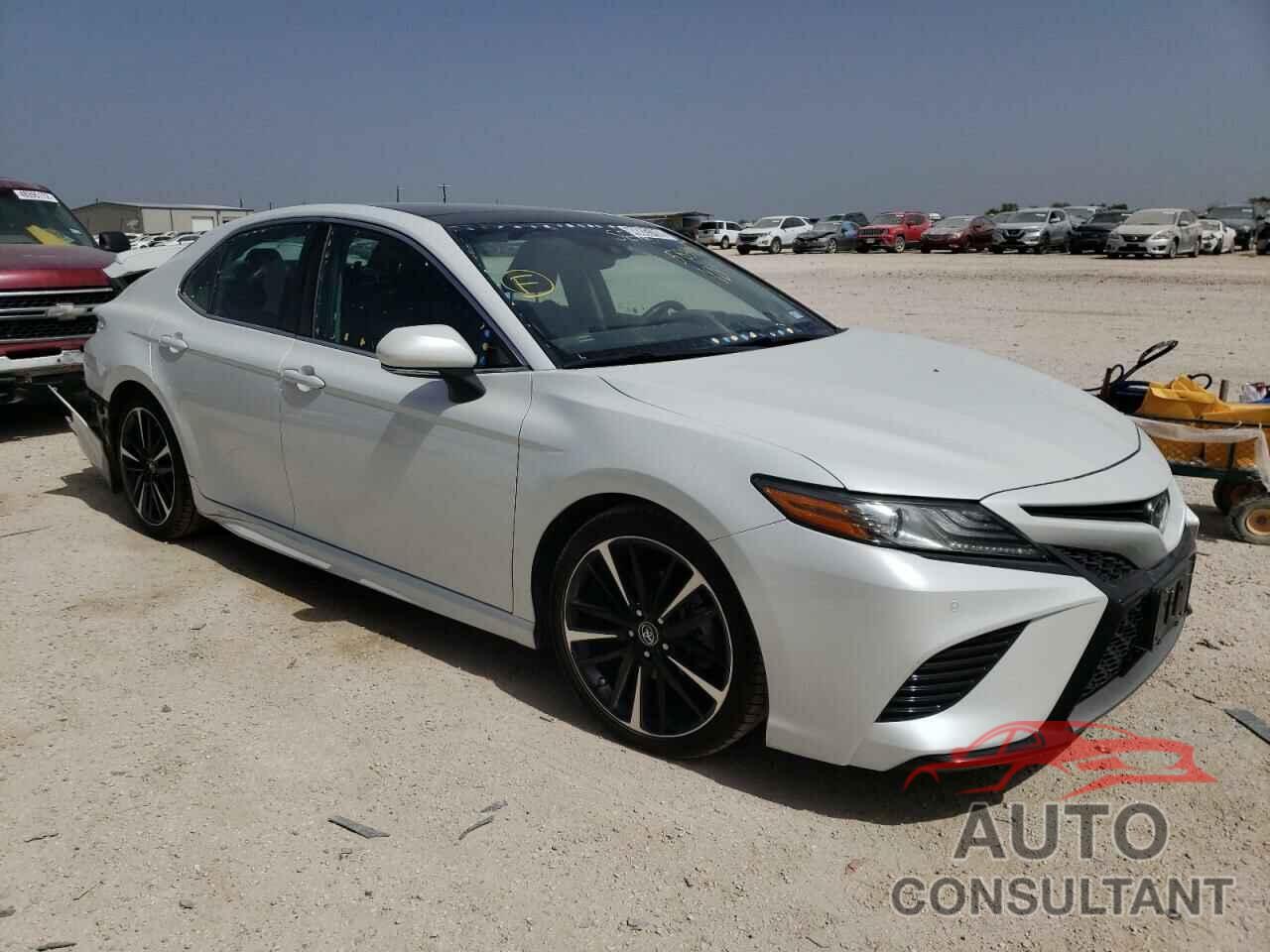 TOYOTA CAMRY 2018 - 4T1BZ1HK9JU014222