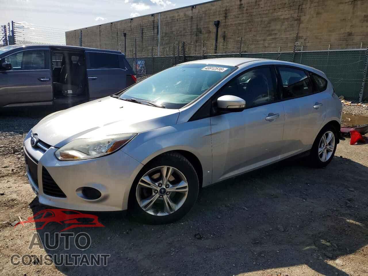 FORD FOCUS 2014 - 1FADP3K27EL292156