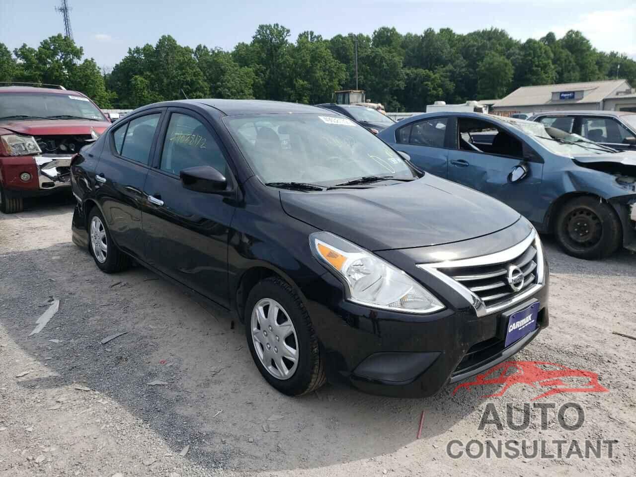 NISSAN VERSA 2017 - 3N1CN7AP5HL842482