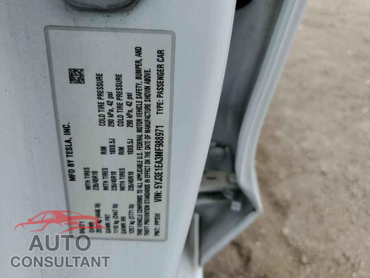 TESLA MODEL 3 2021 - 5YJ3E1EA3MF988971
